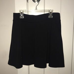 black tee shirt skirt
